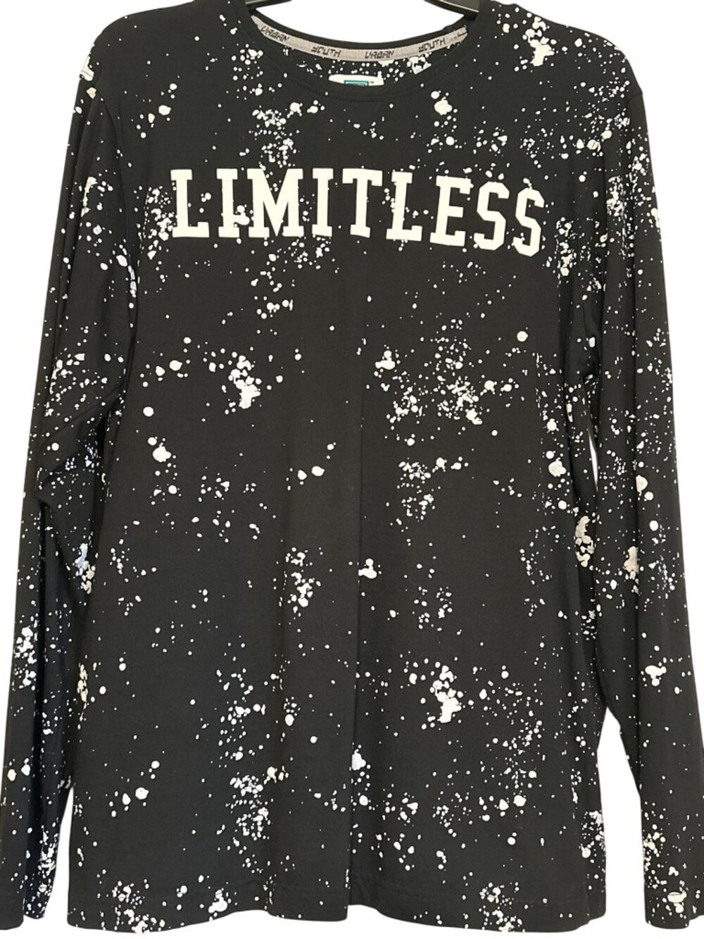 TeamSpirit Limitless Black Long-Sleeve Shirt With White Splatter Print Crew Neck